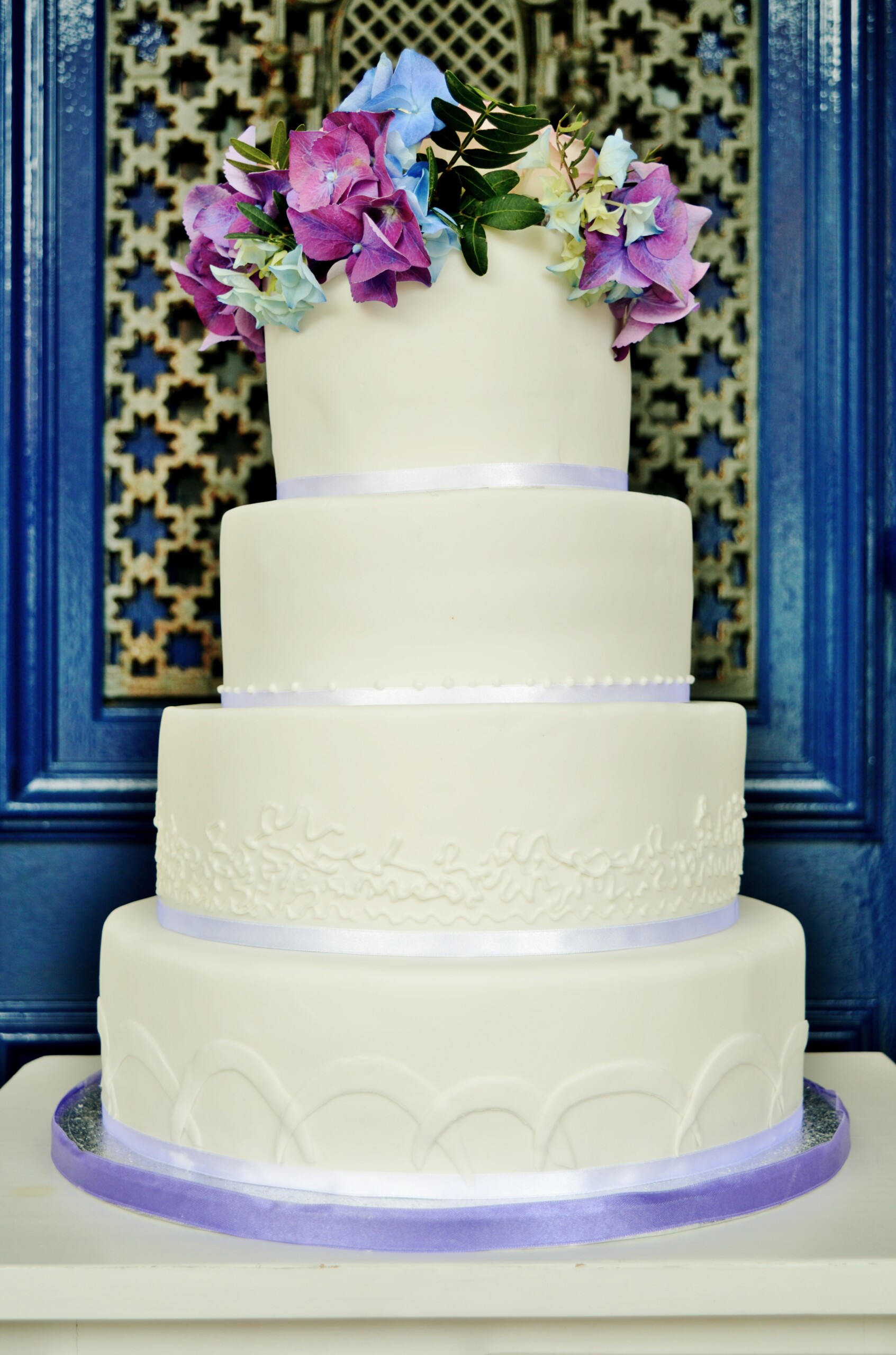 Hortensia sugar flowers Wedding cake