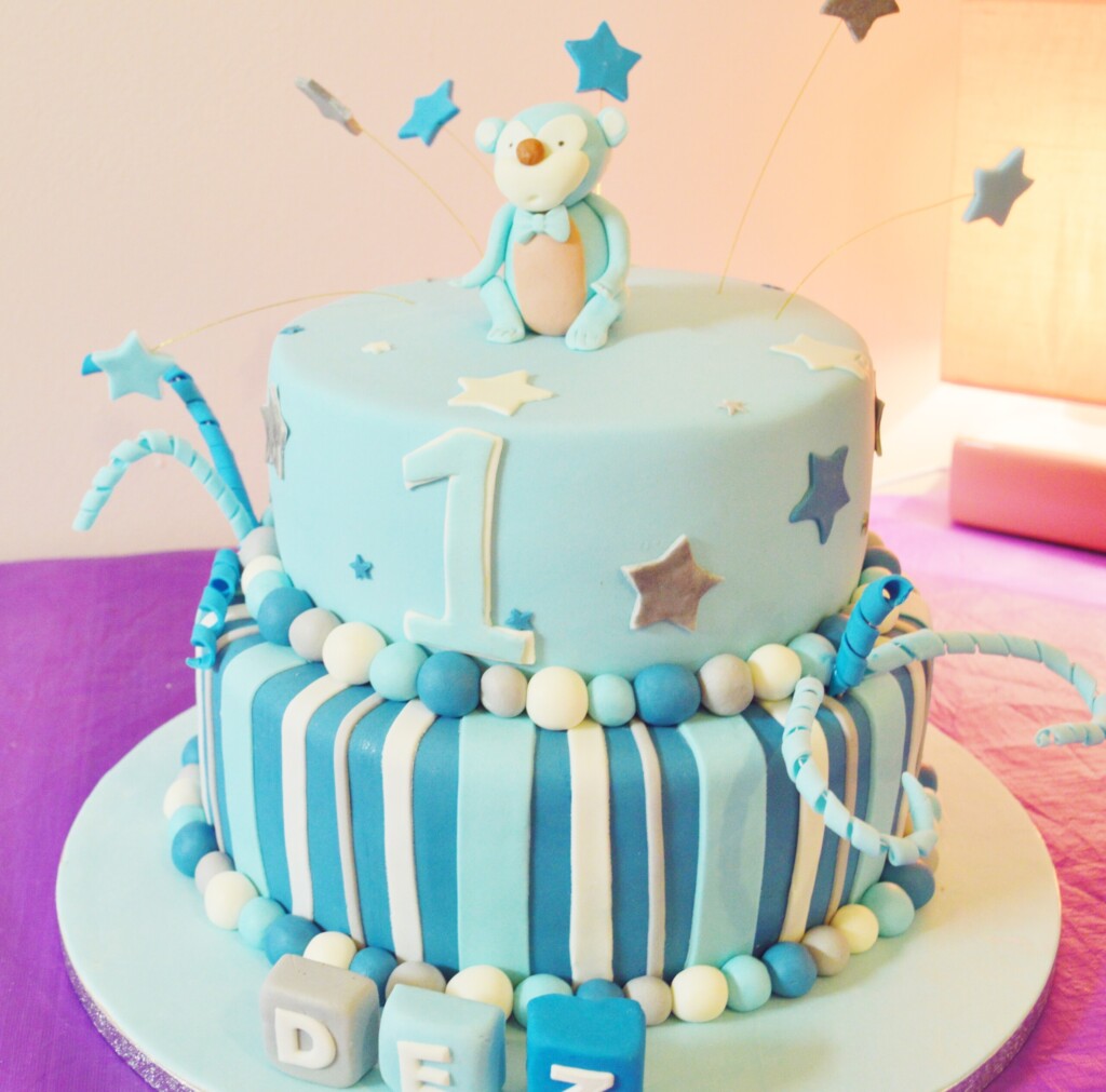 Baby's 1ste verjaardags taart bestellen in Den Haag
