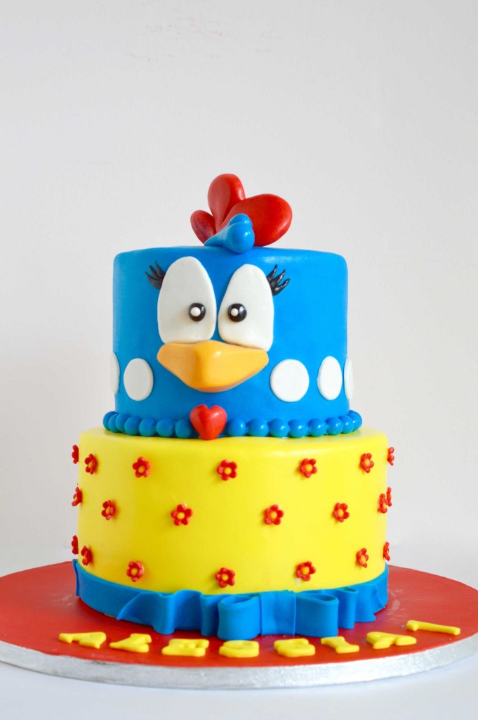 Galinha Pintadinha birthday cake