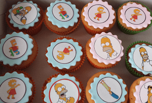 Cupcake's met eetbare Simpsons gezichten