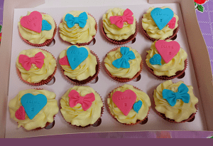 Cupcake's met strikjes en hartjes