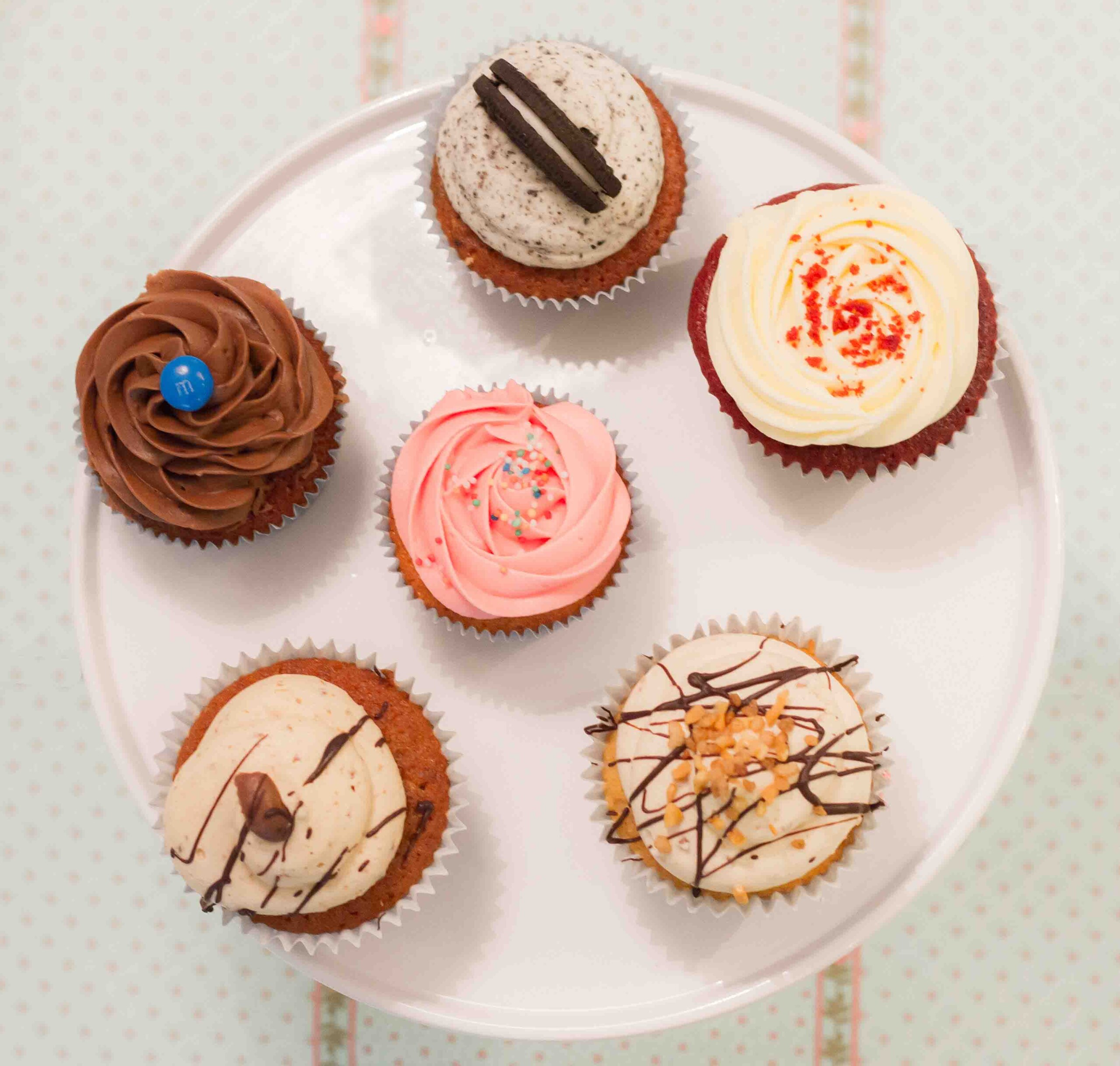cupacakes, cupcake strawberry, cupcake oreo, oreo cupcake, cupcake red velvet, red velvet cupcake, cupcake hazelnut, cupcake nutella, chocolate cupcake, cakeje aardbei, aardbei cupcake, oreo cake