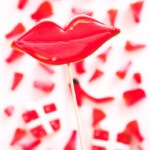 fashion-cookies-red-lips-shoes