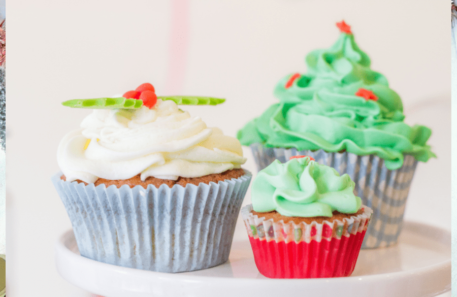 Christmas cupcakes wreath (1) christmas-cupcakes-green-red