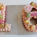cijfertaart-bloemen-macarons
