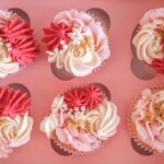 cupcakes-roze-wit-donker-roze-doos