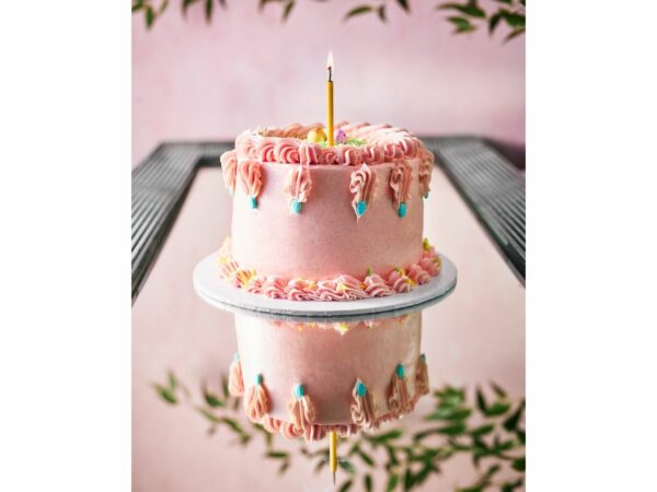 bridgerton-pink-easter-cake