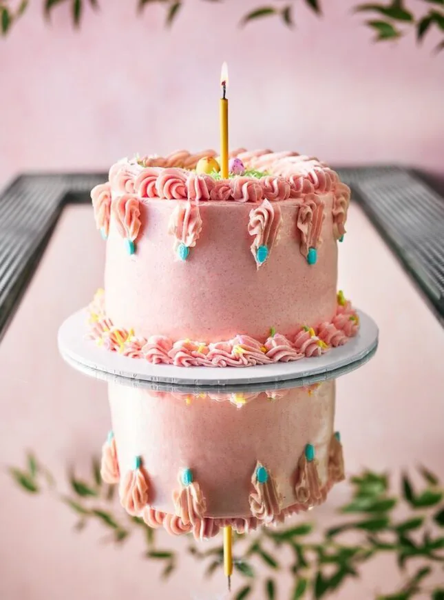 bridgerton-pink-easter-cake