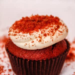 red-velvet-cupcakes