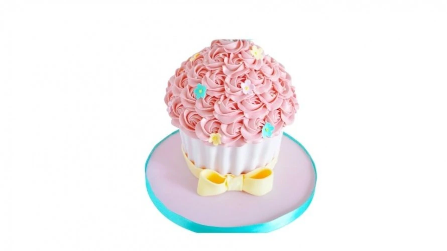 smash-taart-roze-meisje-met-gele-lint