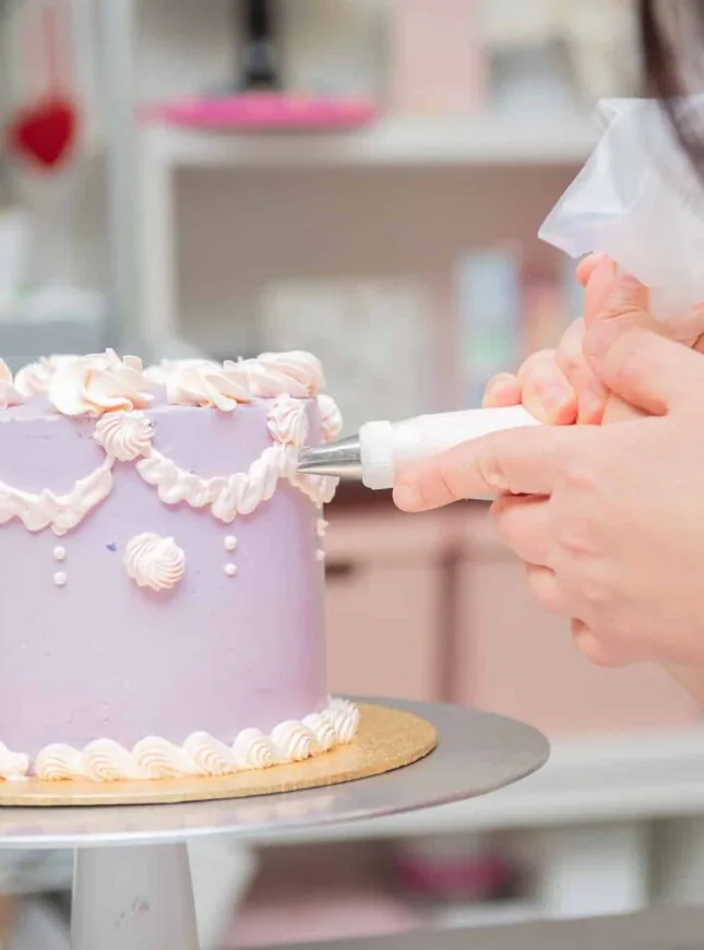 All rights reserved spuit-techniek-botercreme