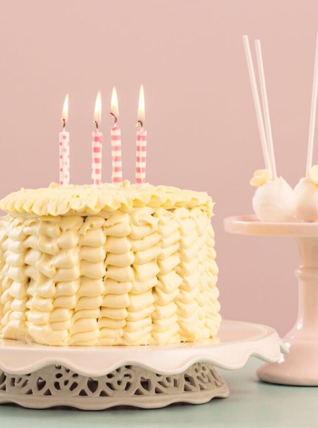 birthday-ruffle-yellow-cake