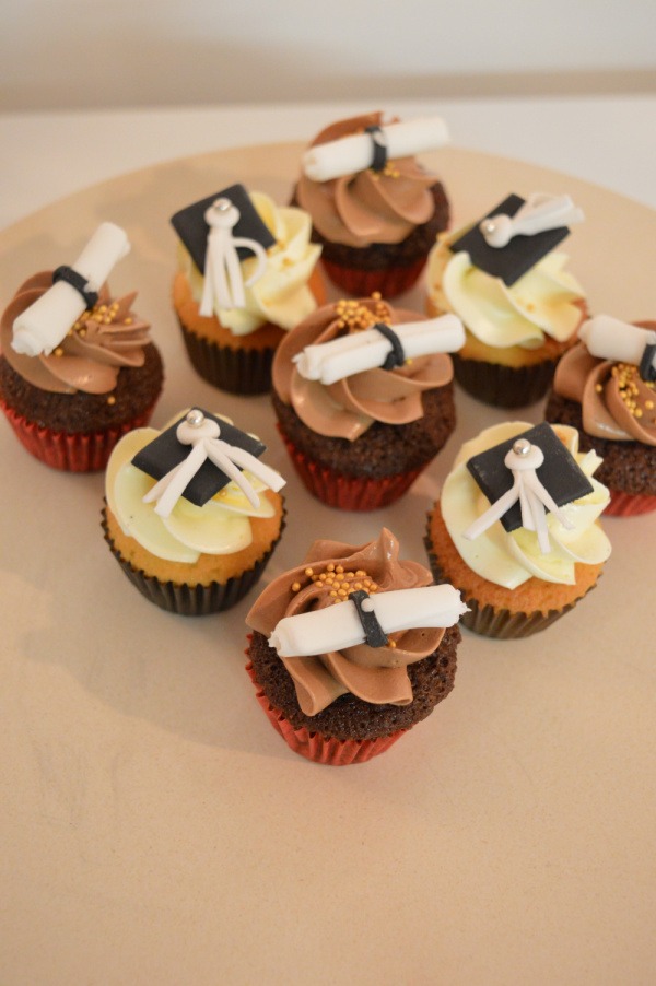 graduation-mini-cupcakes-bestellen-den-haag