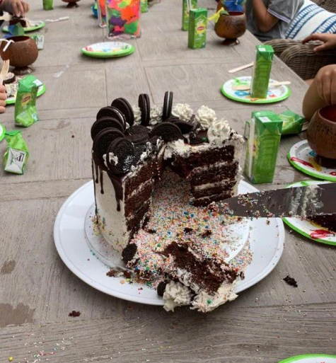 Taart-binnen-sprinkles taart-met-spikkels-binnen