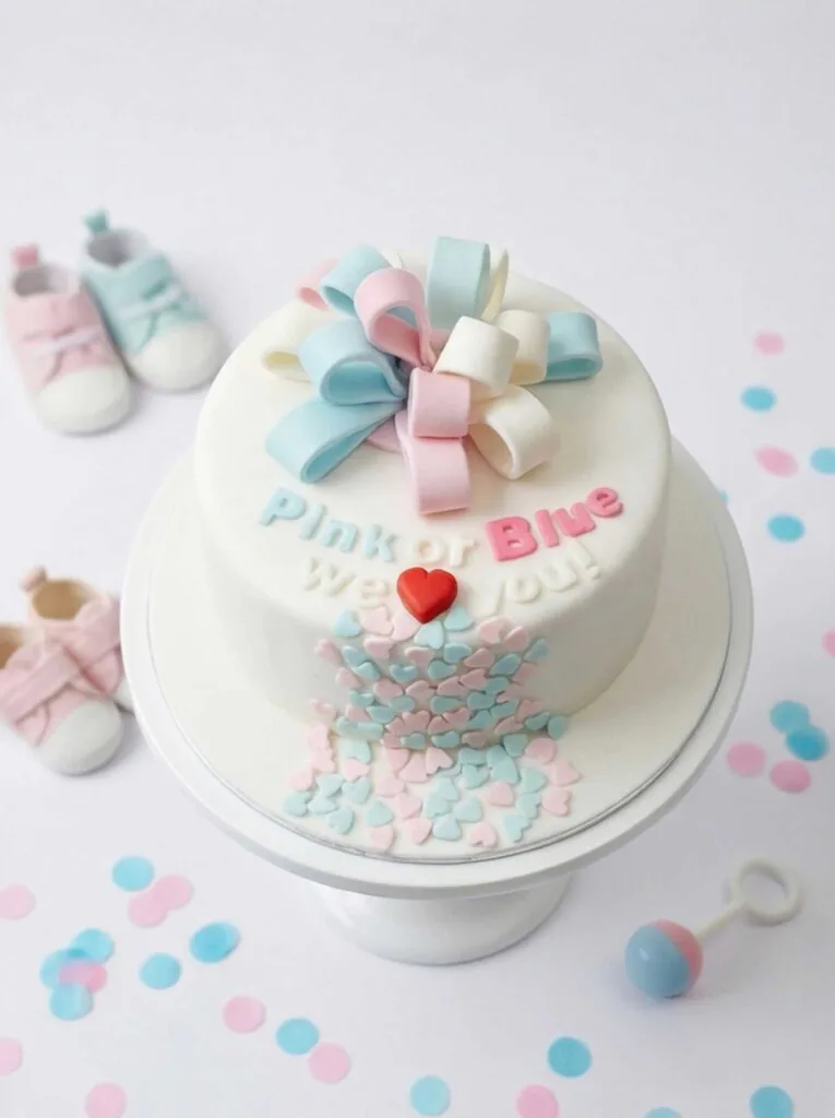 Pink or Blue gender reveal taart