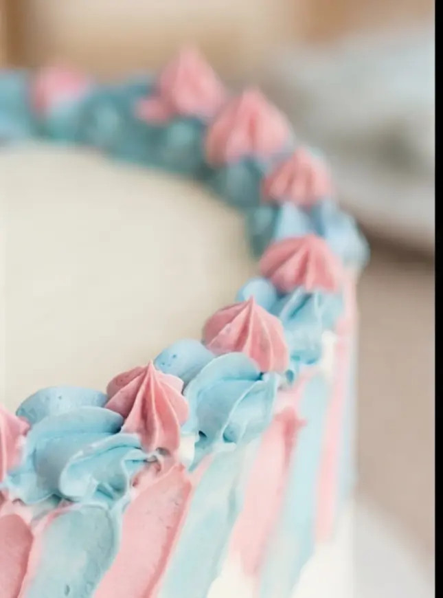Pastel gender reveal taart 2 Pastel gender reveal taart 2