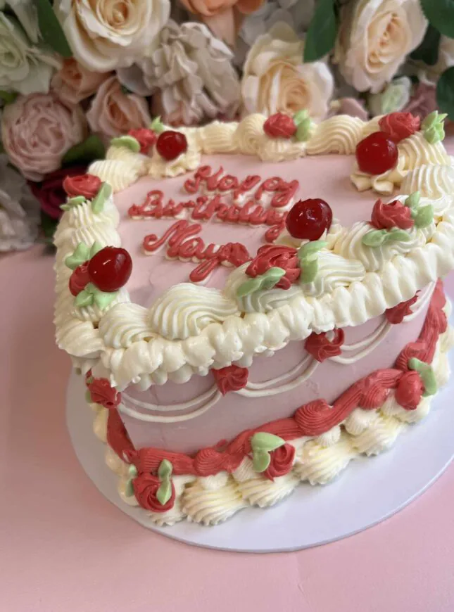 Lambeth-taart-rood-kersen- Lambeth-taart-rood-Perfect-Pastry