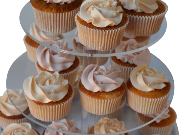 cupcakes-toren-verschillende-cupcakes-bruiloft