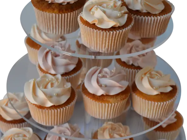 cupcakes-toren-verschillende-cupcakes-bruiloft