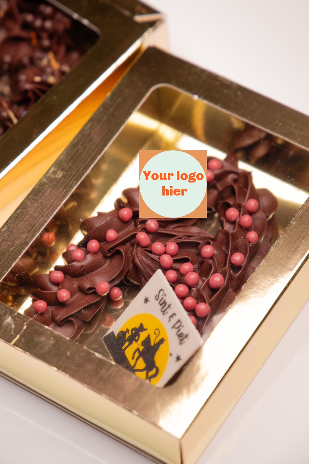 chocoladeletters-sint-en-piet-en-your-logo-hier