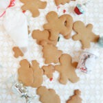xmas-cookies-DIY-royal-icing-sprinkles