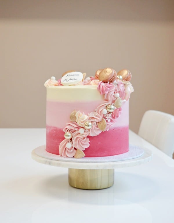 ombre-roze-taart-goud-details