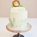 Jungle-taart-met-leeuw-en-gouden-naam