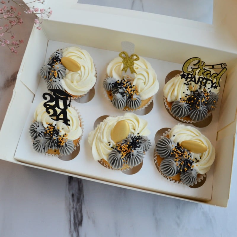 Graduation-cupcakes
