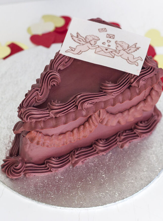 burgundy-taart-valentijn burghundy-taart-vintage-style-perfect-pastry