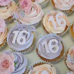 pastel flower cupcakes