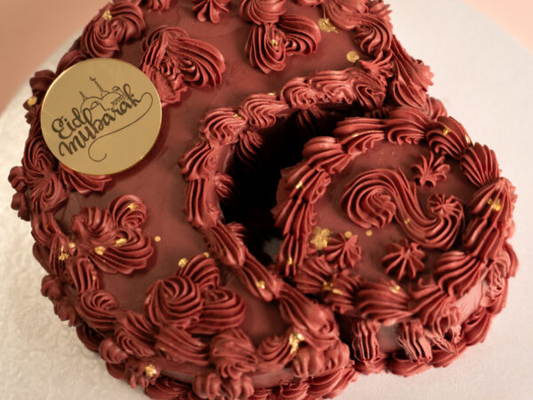 burgundy-botercreme-maan-en-zon-taart