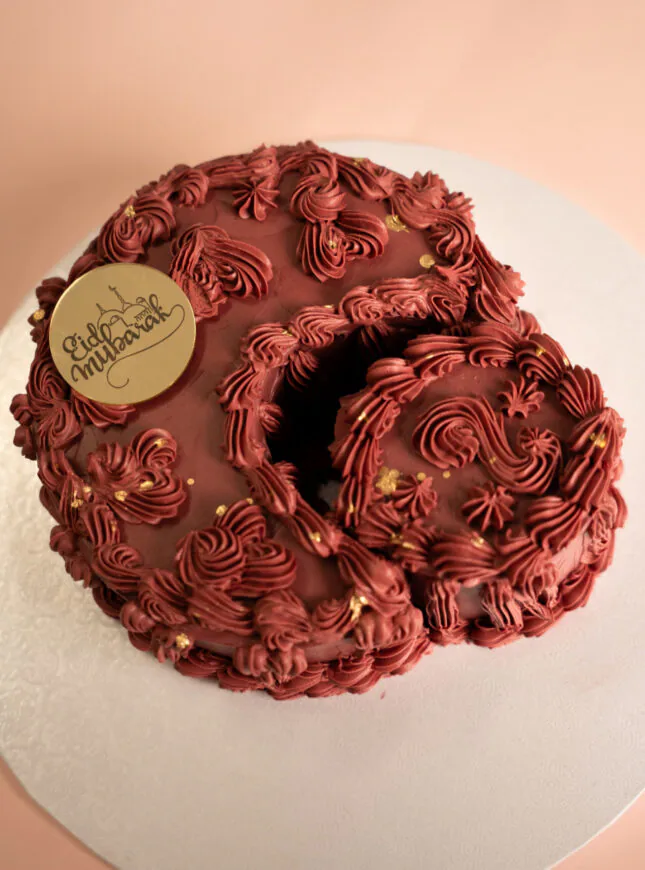 burgundy-botercreme-maan-en-zon-taart